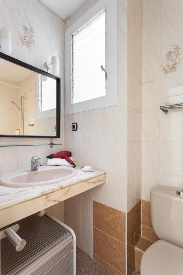 Apartament Apartamento Con Encanto, Luminoso Y Tranquilo L’Hospitalet de Llobregat Zewnętrze zdjęcie